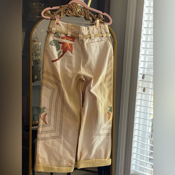 Free People We The Free NWOT Floral Electric Sands Embroidered Cropped Pants - Picture 10 of 16